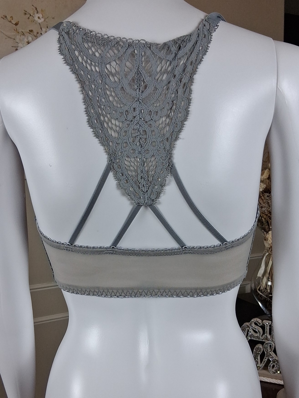 Victoria's Secret Dream Angels Collection Lace Overlay Racerback Bra 32DDD - Picture 13 of 16
